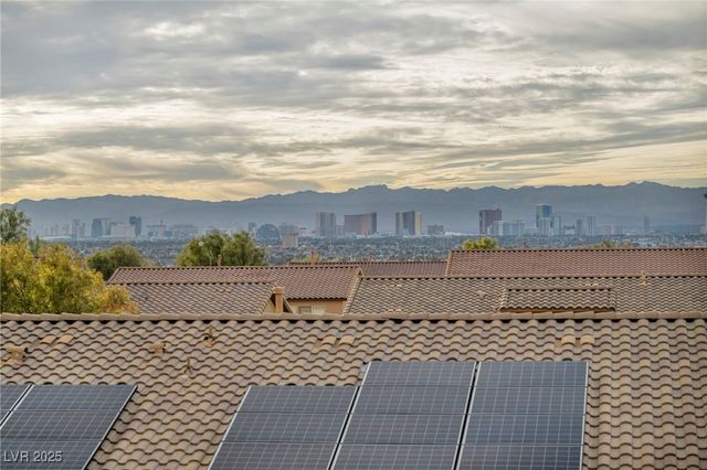 2593 Indigo Cloud Court, Las Vegas, NV 89142