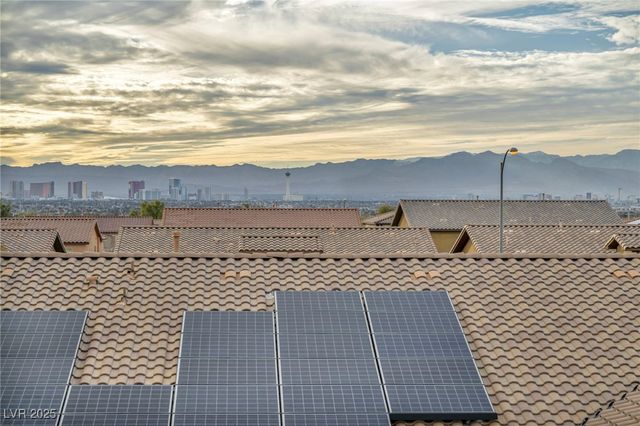 2593 Indigo Cloud Court, Las Vegas, NV 89142