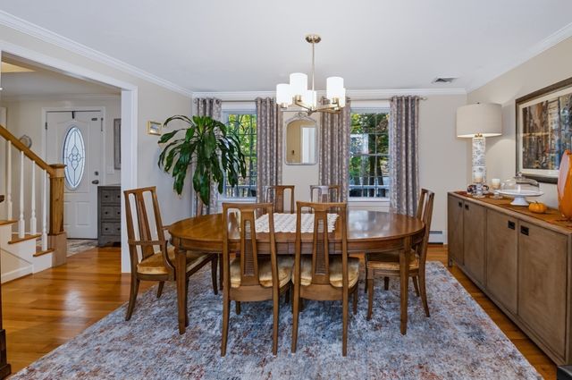 44 Clark Rd, Sturbridge, MA 01518