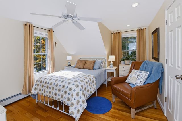44 Clark Rd, Sturbridge, MA 01518
