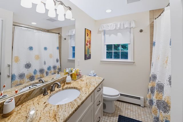 44 Clark Rd, Sturbridge, MA 01518