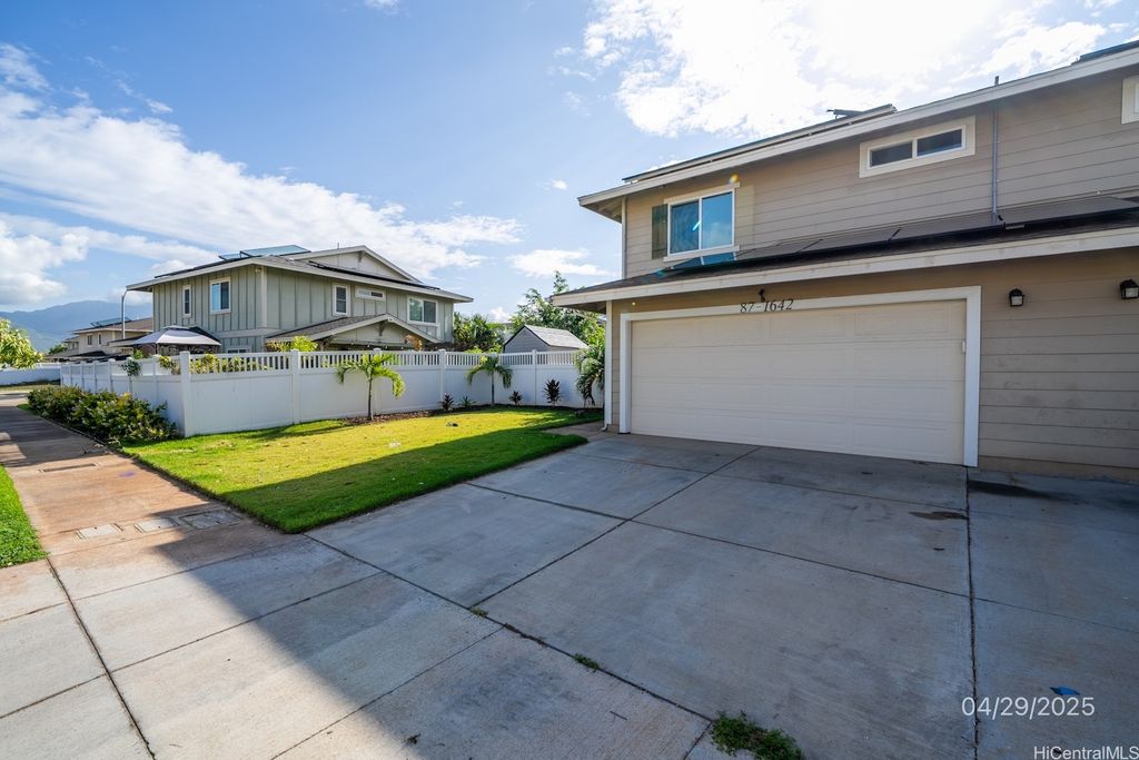 87-1642 Mokila Street, Waianae, HI 96792