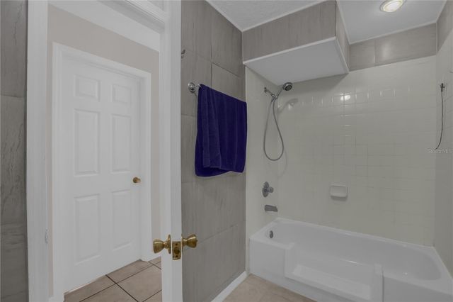 1349 E WISCONSIN AVENUE, Deland, FL 32724