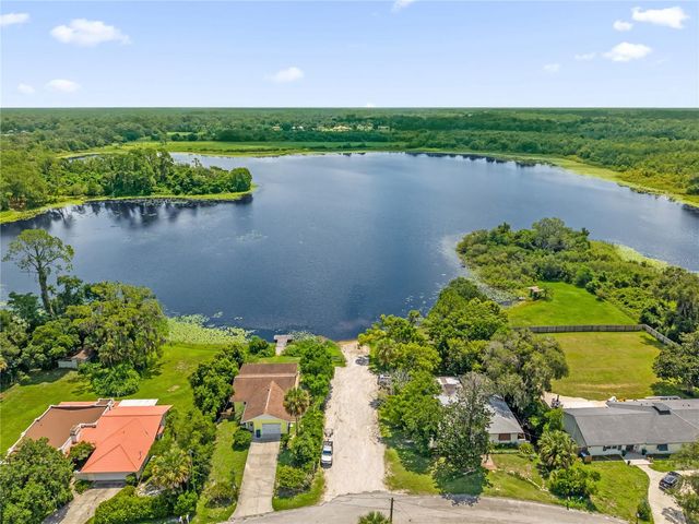 1349 E WISCONSIN AVENUE, Deland, FL 32724