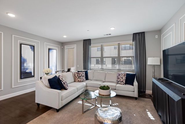 775 Santa Cecilia, Sunnyvale, CA 94085