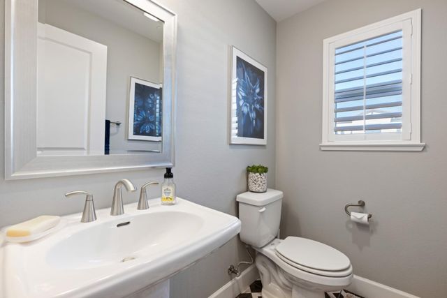 775 Santa Cecilia, Sunnyvale, CA 94085