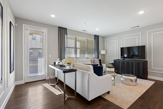 775 Santa Cecilia, Sunnyvale, CA 94085