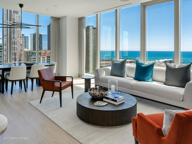 363 E Wacker Drive 1808, Chicago, IL 60601