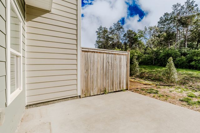 191 Harvard Dr, Gallatin, TN 37066