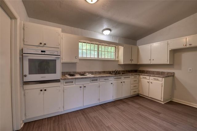 624 NW 92nd Street, Oklahoma City, OK 73114