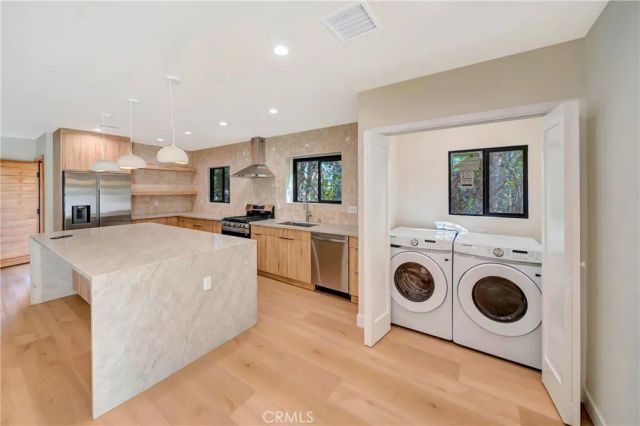 4419 Tyrone Street, Sherman Oaks, CA 91423