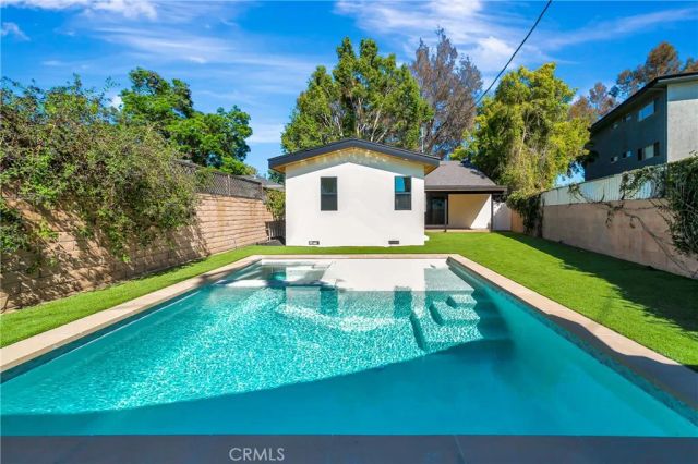 4419 Tyrone Street, Sherman Oaks, CA 91423
