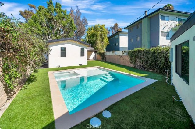 4419 Tyrone Street, Sherman Oaks, CA 91423