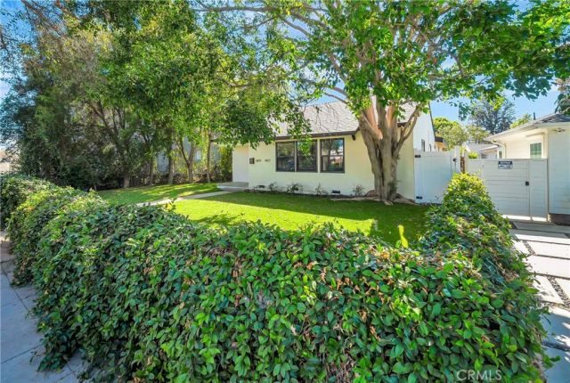 4419 Tyrone Street, Sherman Oaks, CA 91423