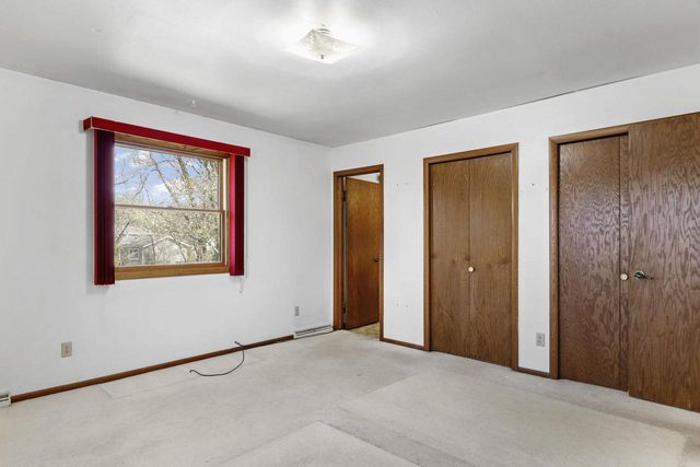 6014 Old Middleton Road, Madison, WI 53705