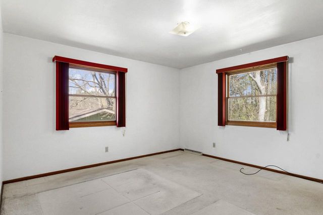6014 Old Middleton Road, Madison, WI 53705