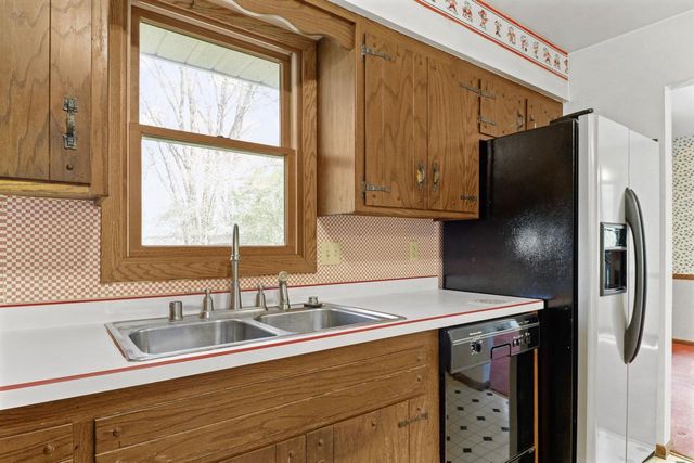 6014 Old Middleton Road, Madison, WI 53705