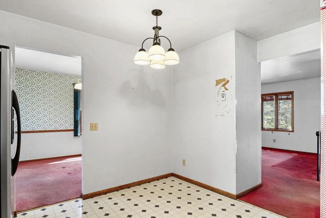 6014 Old Middleton Road, Madison, WI 53705