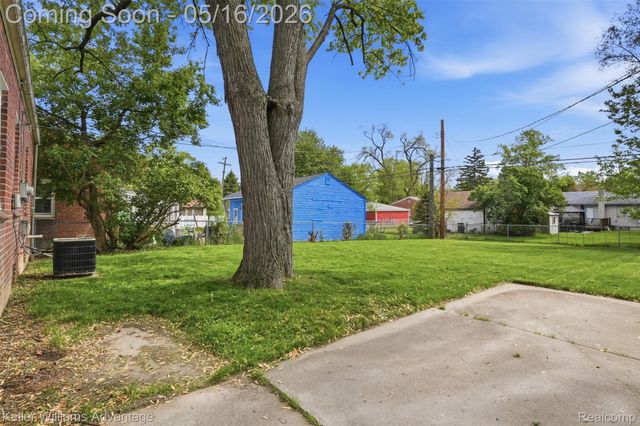 10040 Marion, Redford Charter Township, MI 48239