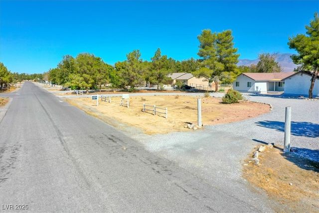 71 Union Pacific Street, Pahrump, NV 89060