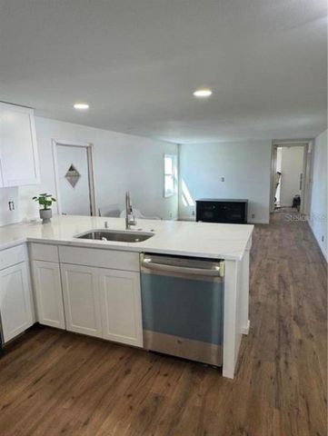 105 DEL RIO DRIVE, Palmetto, FL 34221