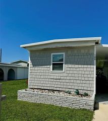 105 DEL RIO DRIVE, Palmetto, FL 34221