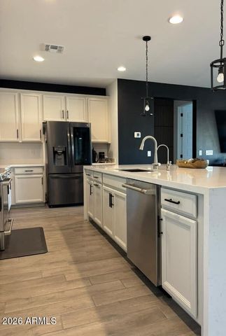 5232 W ROUNDHOUSE Road, Laveen, AZ 85339