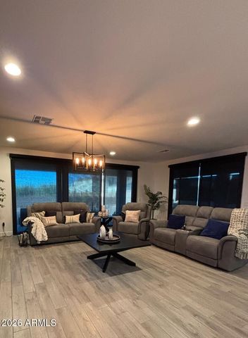 5232 W ROUNDHOUSE Road, Laveen, AZ 85339