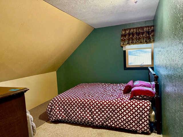 11164 N Merrillville Road, Eden Twp, MI 49644