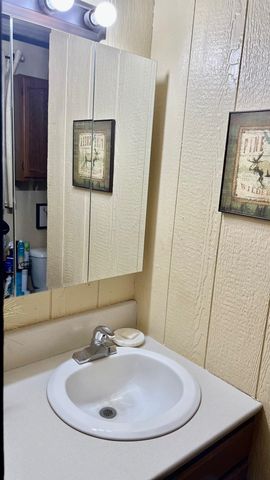 11164 N Merrillville Road, Eden Twp, MI 49644