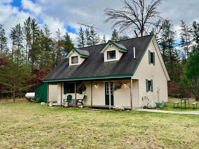 11164 N Merrillville Road, Eden Twp, MI 49644