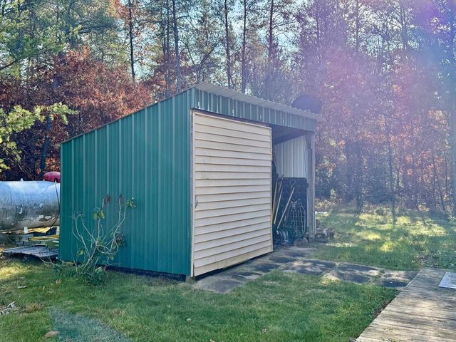 11164 N Merrillville Road, Eden Twp, MI 49644