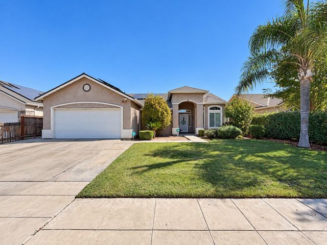 174 S Apricot Avenue, Fresno, CA 93727