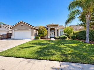 174 S Apricot Avenue, Fresno, CA 93727