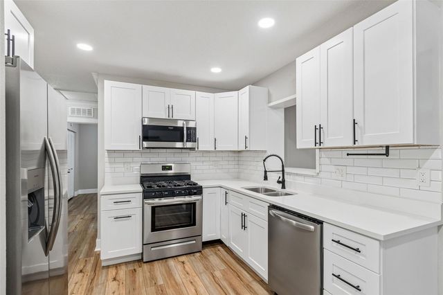 1555 MAGNOLIA DRIVE, Clearwater, FL 33756