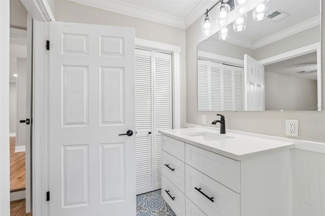 1555 MAGNOLIA DRIVE, Clearwater, FL 33756