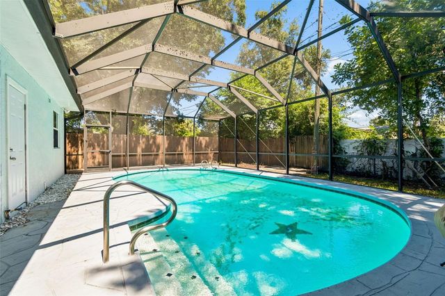 1555 MAGNOLIA DRIVE, Clearwater, FL 33756