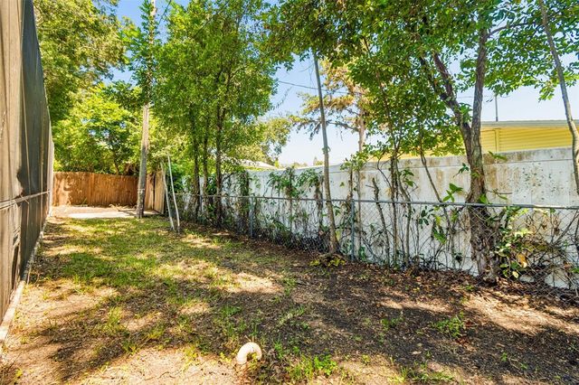 1555 MAGNOLIA DRIVE, Clearwater, FL 33756