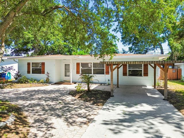 1555 MAGNOLIA DRIVE, Clearwater, FL 33756