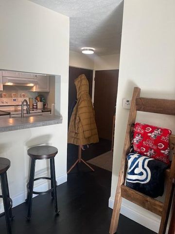 42 Woodland Hills Drive, 1, Southgate, KY 41071