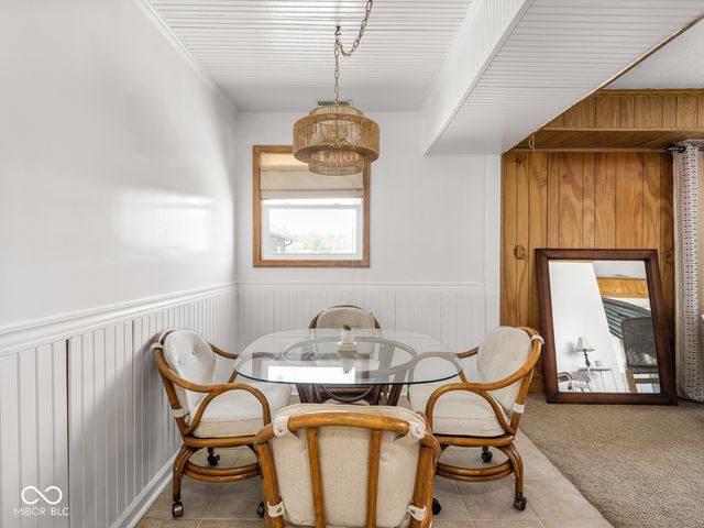 8691 S Slevins Drive, Nineveh, IN 46164