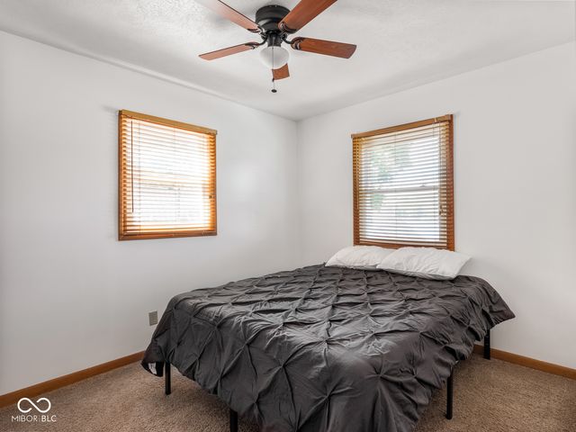 8691 S Slevins Drive, Nineveh, IN 46164