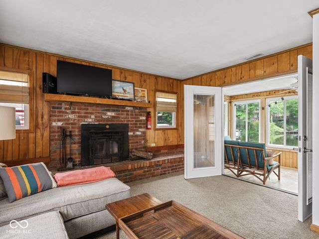 8691 S Slevins Drive, Nineveh, IN 46164