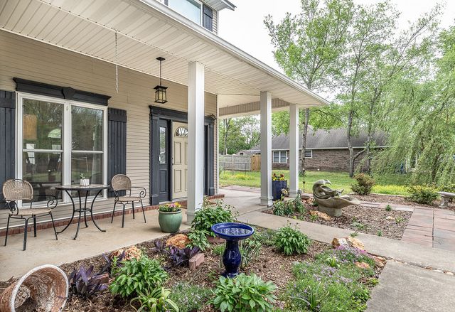 1111 Flamingo Road, Rogers, AR 72756