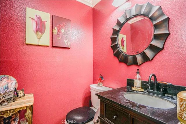 926 Whitewater, Fullerton, CA 92833