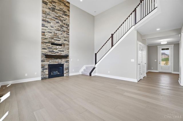 393 David Lee Court, Monroe, OH 45050