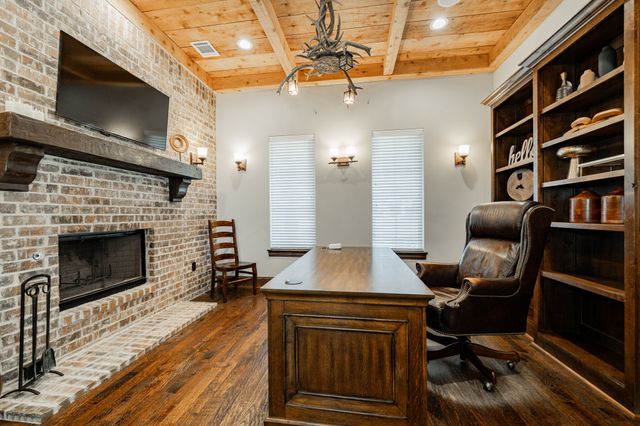 1 London Court, Heath, TX 75032