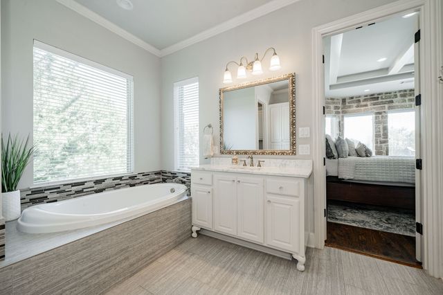 1 London Court, Heath, TX 75032