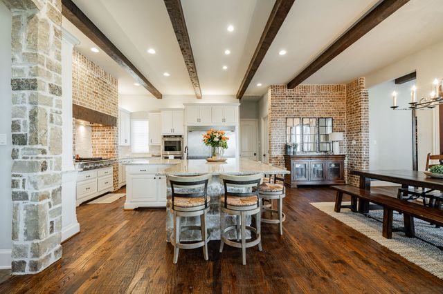 1 London Court, Heath, TX 75032