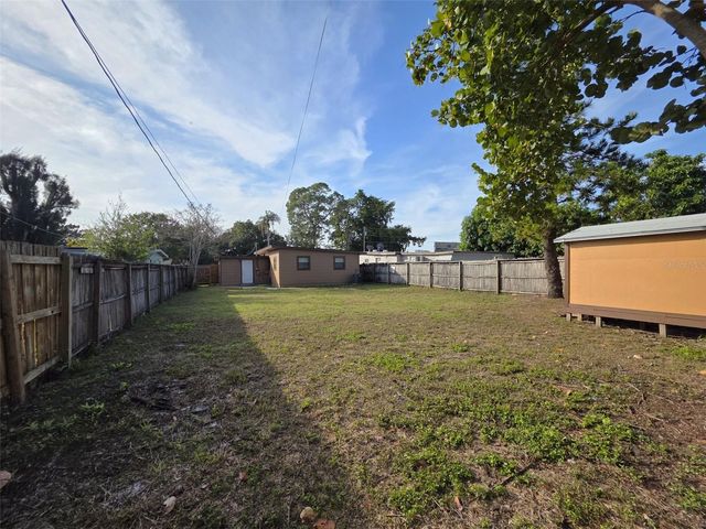 4821 72ND AVENUE N, Pinellas Park, FL 33781